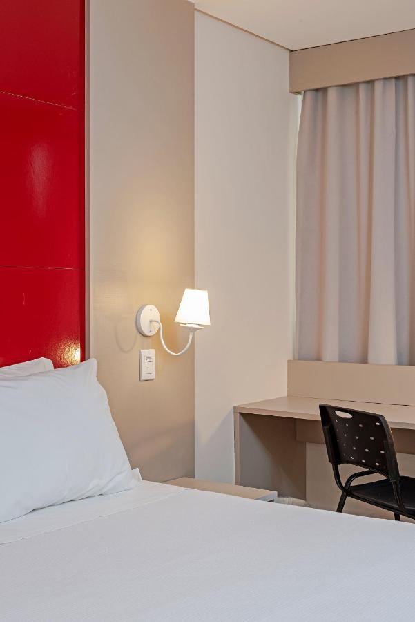 Slim Guarapuava Hotel Luaran gambar