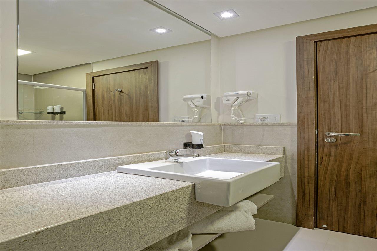Slim Guarapuava Hotel Luaran gambar